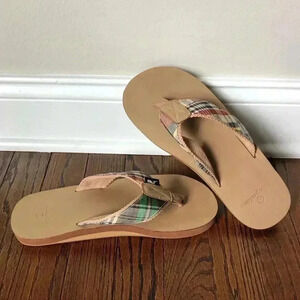 Vineyard Vines Men’s 7 Plaid Madras Flip Flops - VGUC